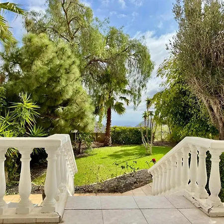 Casa Lilo, En Jardin Grande, Con Gran Piscina Y Barbacoa Arona (Tenerife)